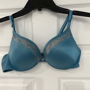 Victoria Secret bra size 36B. Underwire and padding.